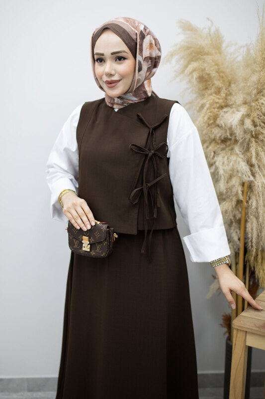 Bağlamalı Yelekli İkili Takım TSD260189 Kahverengi - Tesettür Dünyası (1)