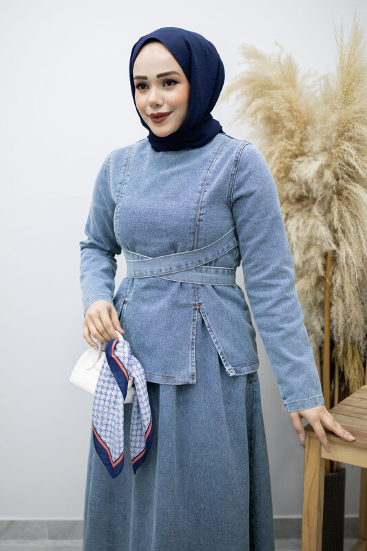 Belden Bağlamalı Etekli Kot Takım TSD260187 Açık Mavi - Tesettür Dünyası (1)