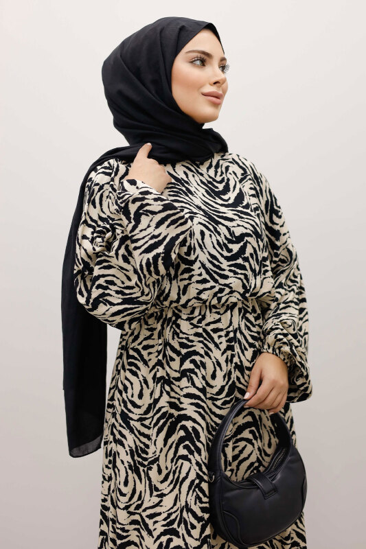 Beli Lastikli Yarasa Kol Viskon Elbise TSD250235 Bej - Tesettür Dünyası (1)