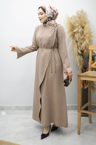 Broş Detaylı Kuşaklı Elbise TSD260198 Vizon - 3