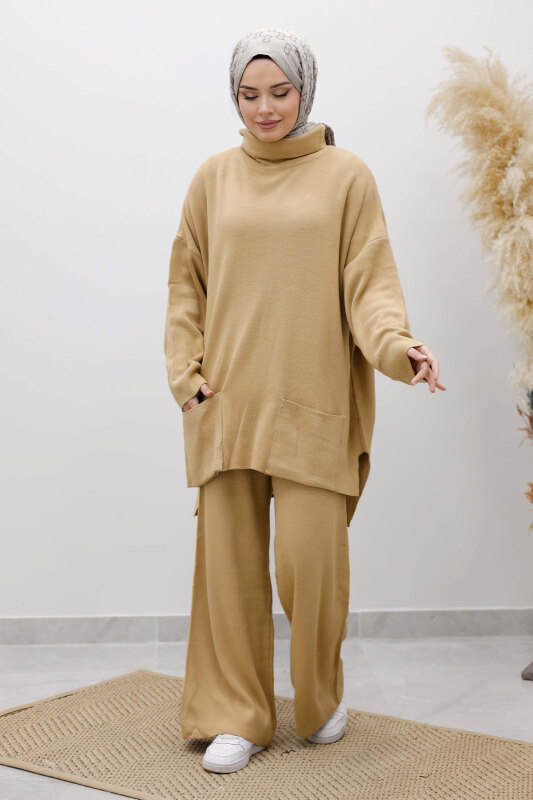 Çift Cepli Boğazlı Triko Takım TSD260109 Camel - 3