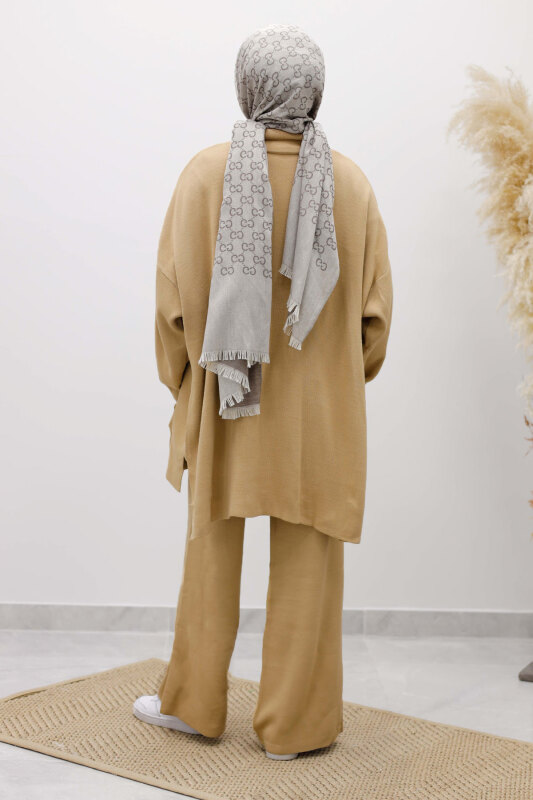 Çift Cepli Boğazlı Triko Takım TSD260109 Camel - 6