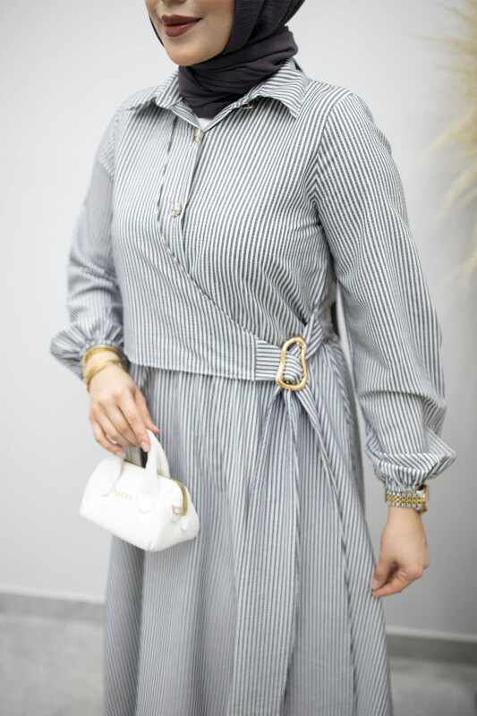 Çizgili Tokalı Gömlek Elbise TSD260196 Siyah - 4