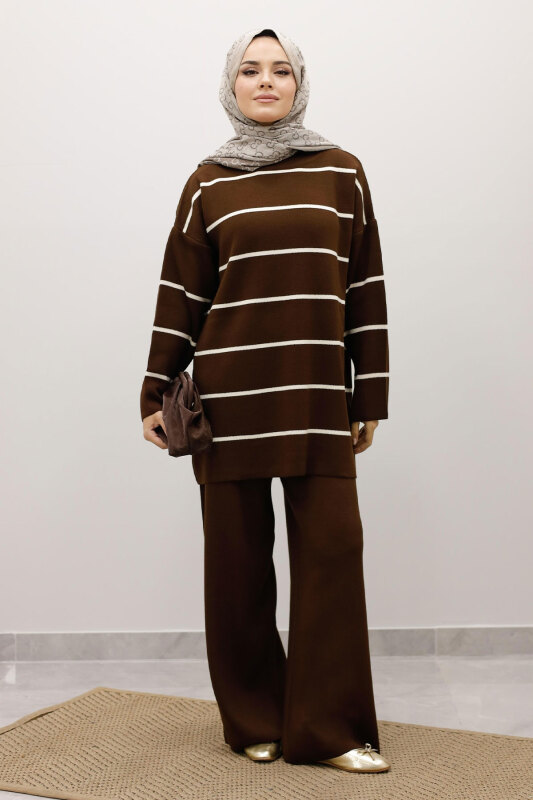 Çizgili Triko Takım TSD240721 Acı Kahve - 3