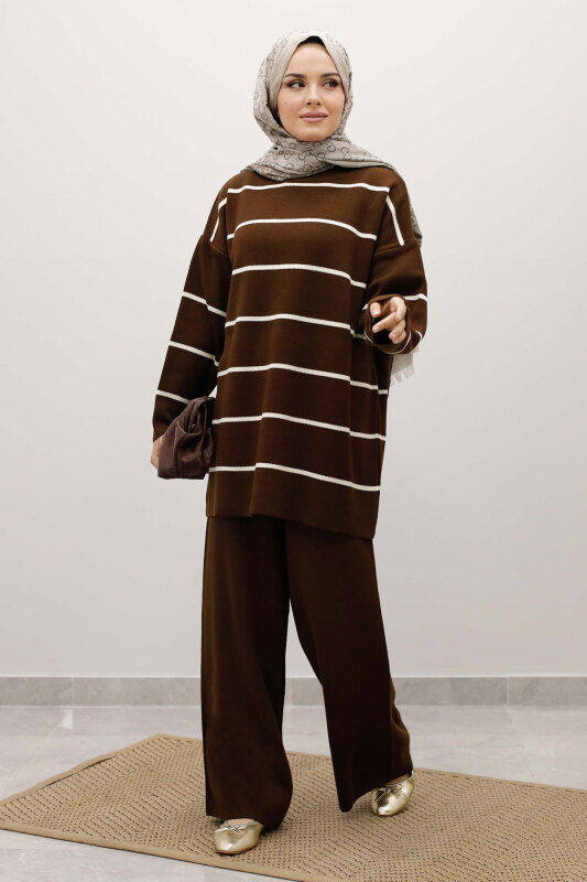 Çizgili Triko Takım TSD240721 Acı Kahve - 4