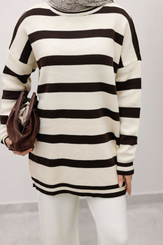 Kalın Çizgi Detaylı Triko Tunik TSD260113 Acı Kahve - 4