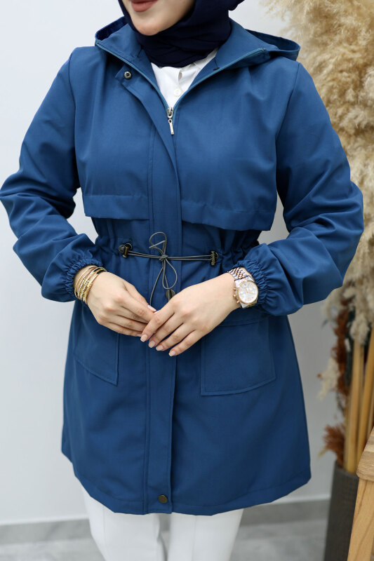 Kapüşonlu Beli Büzgülü Trençkot TSD260148 İndigo - Tesettür Dünyası (1)
