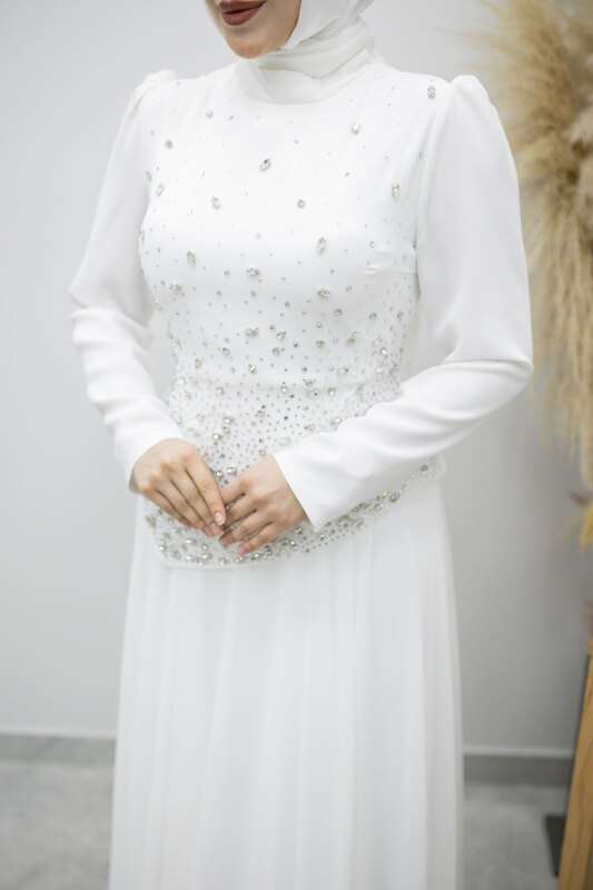 Şifon Etekli Taşlı Tesettür Abiye TSD260199 Beyaz - 4