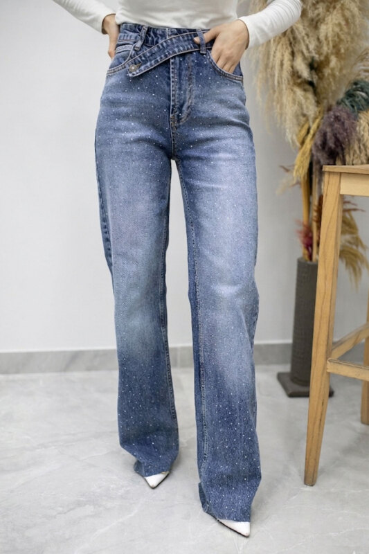 Taşlı Çapraz Kemerli Kot Pantolon TSD260194 Mavi - 6