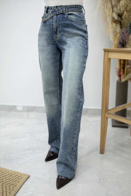 Taşlı Çapraz Kemerli Kot Pantolon TSD260194 Yıkamalı Açık Mavi - Tesettür Dünyası