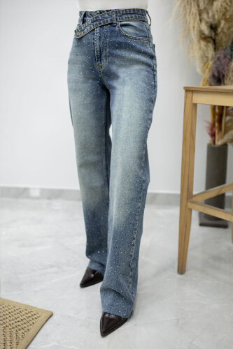 Taşlı Çapraz Kemerli Kot Pantolon TSD260194 Yıkamali Açık Mavi - 1