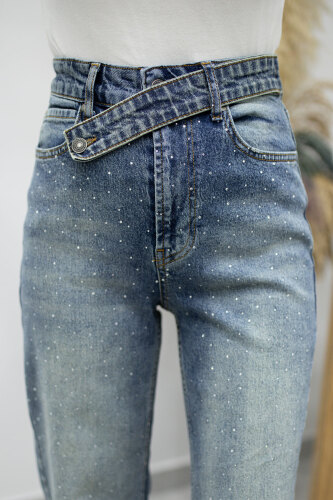 Taşlı Çapraz Kemerli Kot Pantolon TSD260194 Yıkamali Açık Mavi - 4