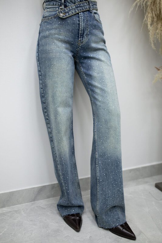 Taşlı Çapraz Kemerli Kot Pantolon TSD260194 Yıkamali Açık Mavi - 6