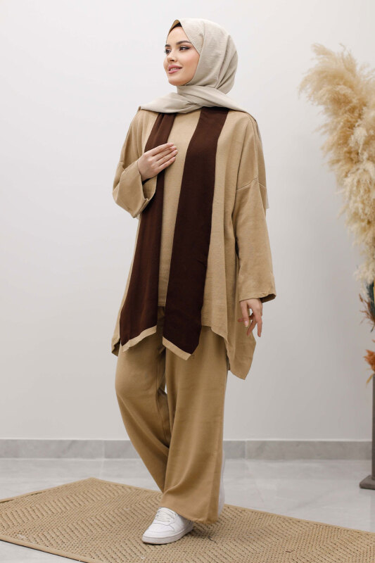 Üçlü Hırkalı Triko Takım TSD260103 Camel - Tesettür Dünyası