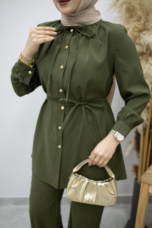 Yakası Bağlama Detaylı İkili Takım TSD260179 Haki - 4